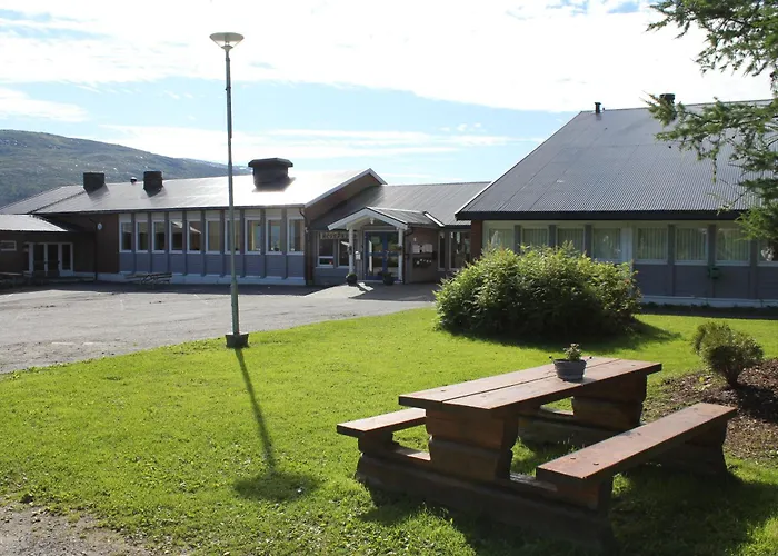 Gjestegard Sandvik (Nordland)